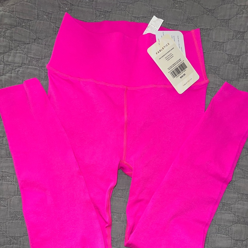 Fabletics high-wasted sculptknit legging